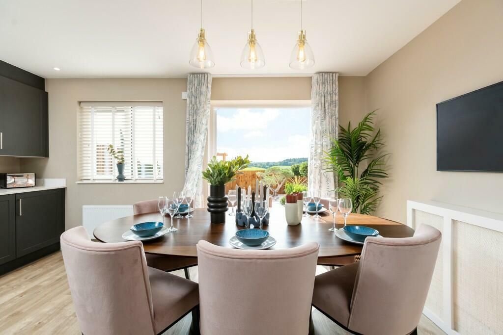 Property photo 3 of 22 Showhome Photo