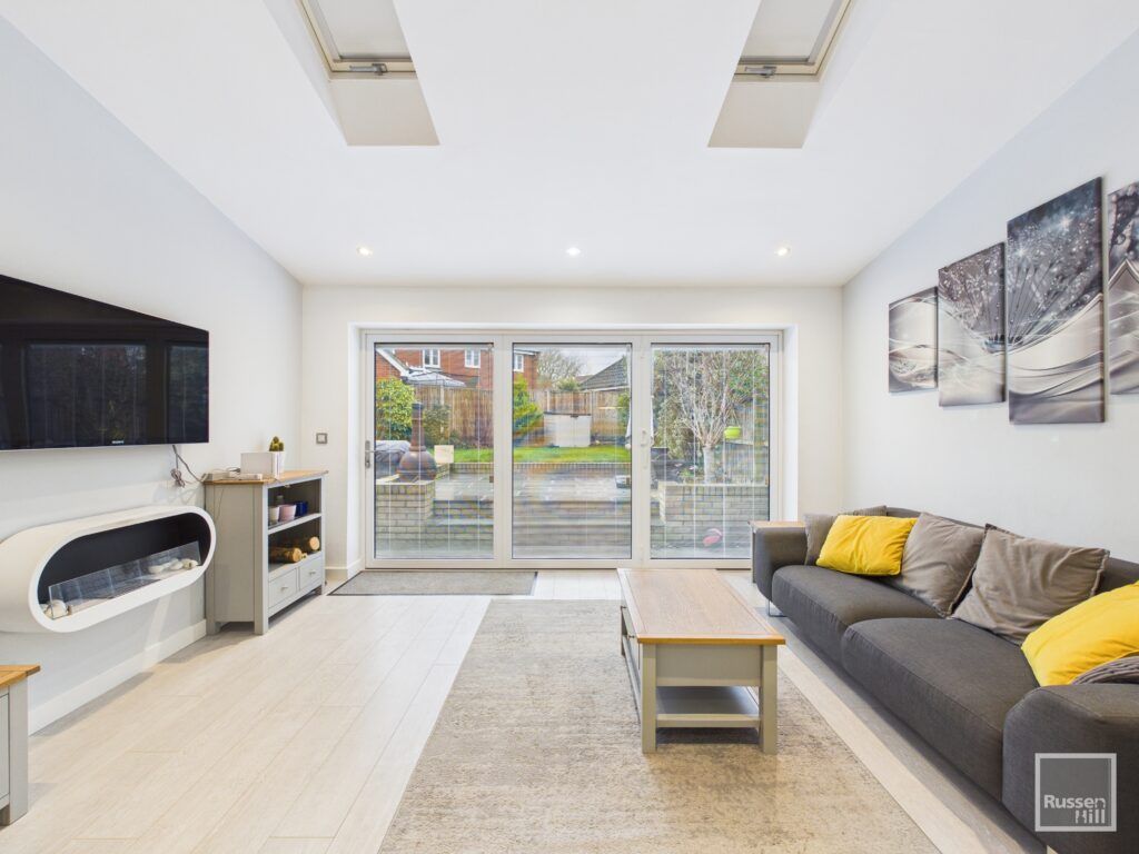 Property photo 3 of 20