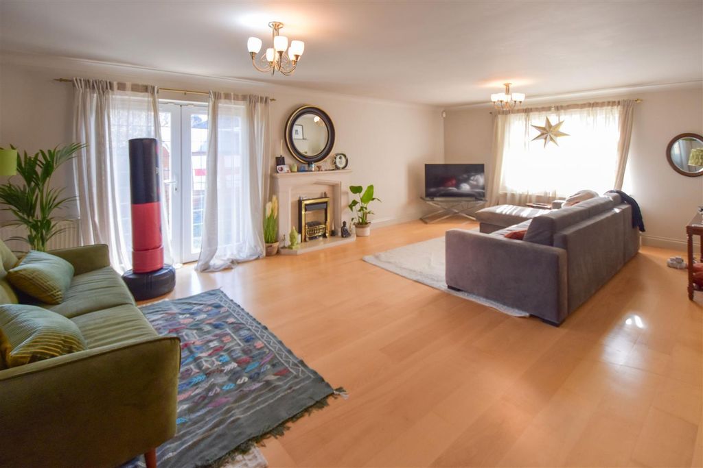 Property photo 2 of 19 Dsc_0077-2-2.Jpg