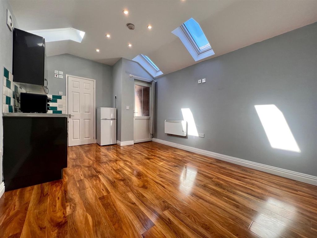 Property photo 3 of 16 Ffehxpxft06Gy7Oshh2Uya.Jpg