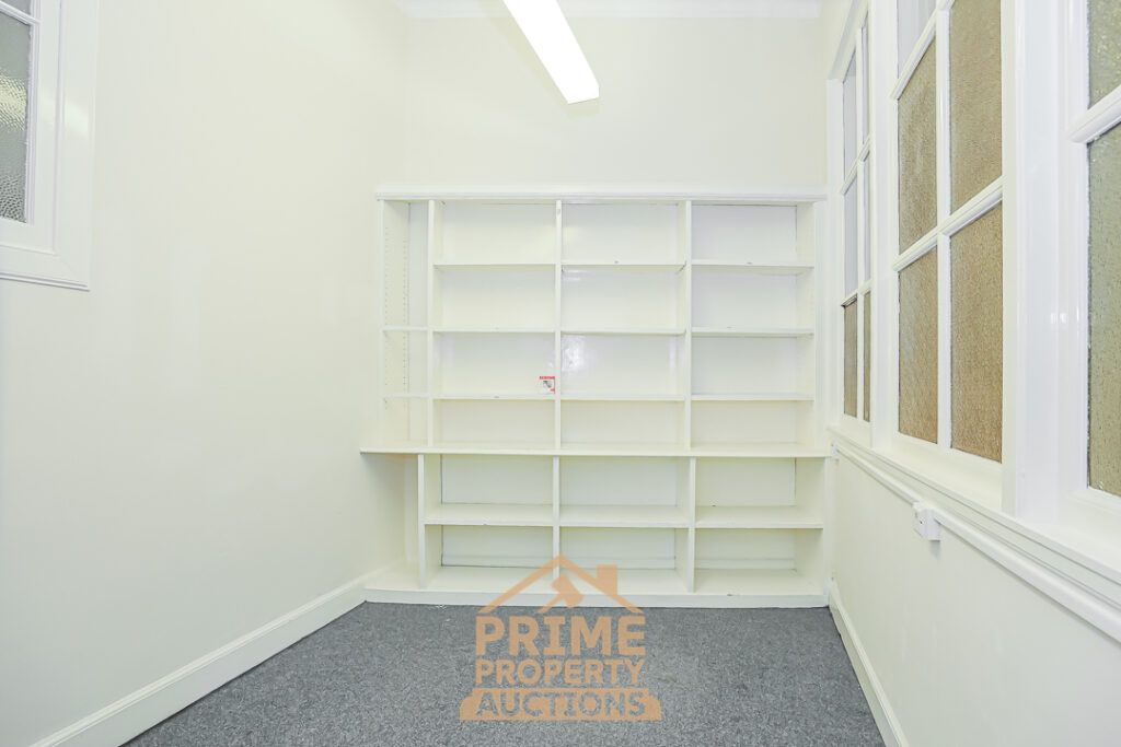 Property photo 3 of 22