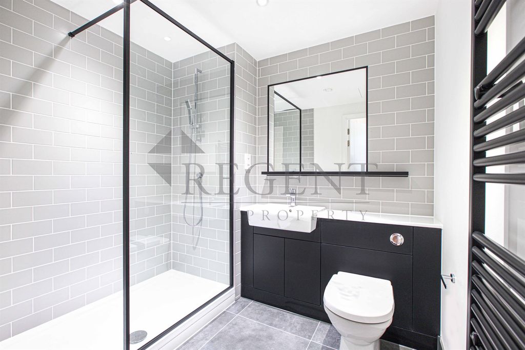 Property photo 3 of 6 Bathroom View