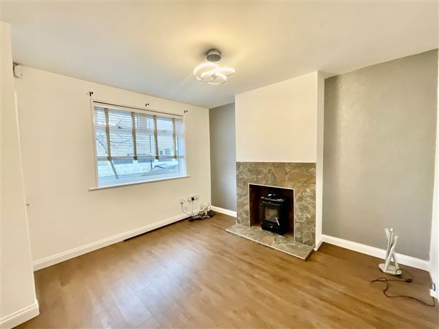 Property photo 3 of 18 Lounge