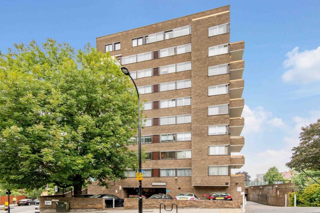 Property photo 2 of 15