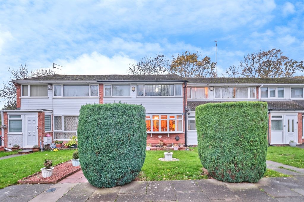 Property photo 1 of 17