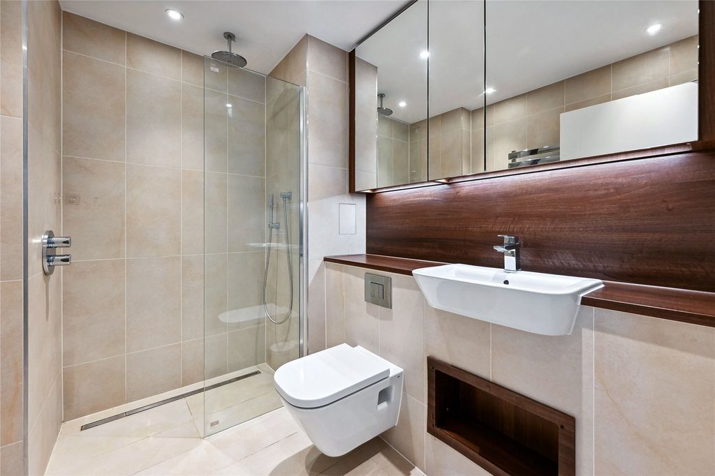 Property photo 3 of 15 Picture No. 07