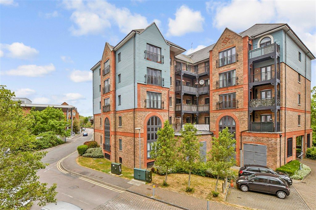 Property photo 1 of 10 External (Web) :