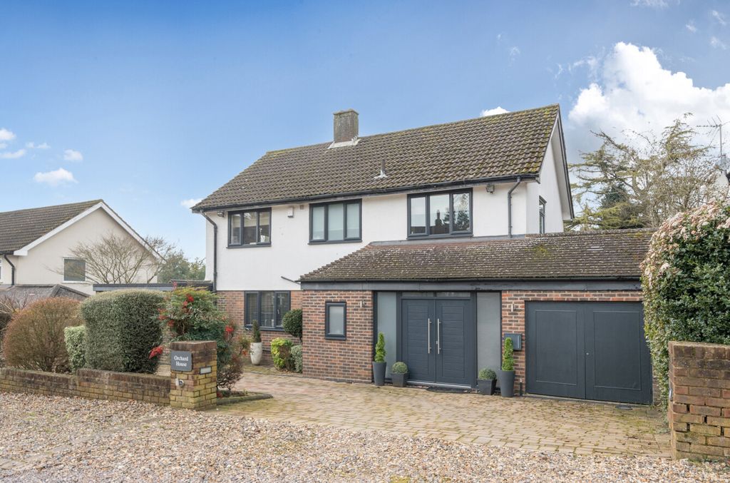 Property photo 1 of 19 1424141-1-69Aebb8...