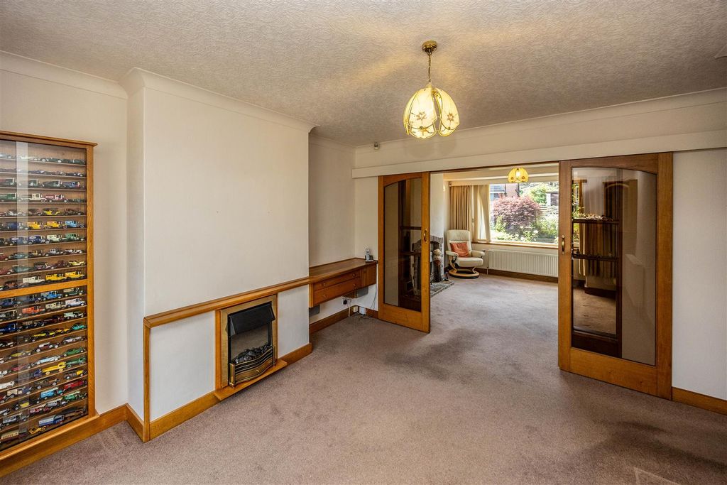 Property photo 3 of 24 54Odhudds-300625-8