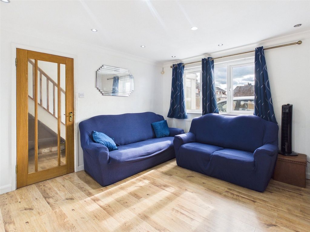 Property photo 2 of 13 Picture No. 33