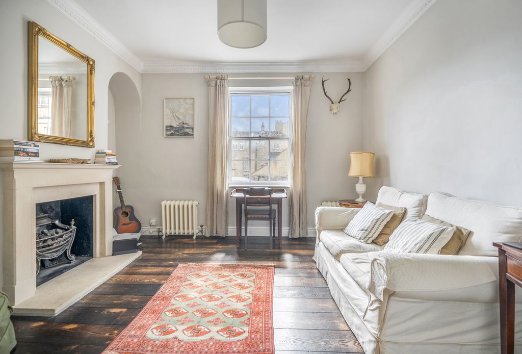 Property photo 3 of 15 1345975-13-68B1A5...