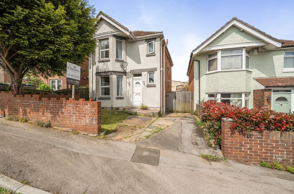 Property photo 1 of 11 1453704-3-6A05Fd8...