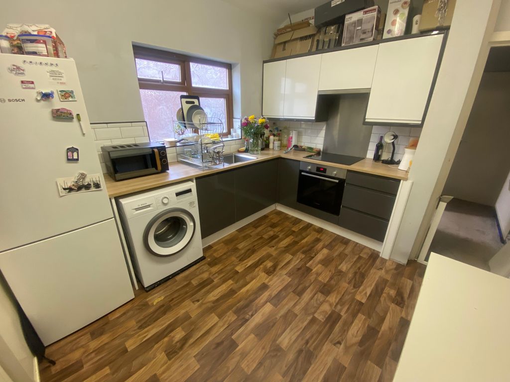 Property photo 3 of 5 Image