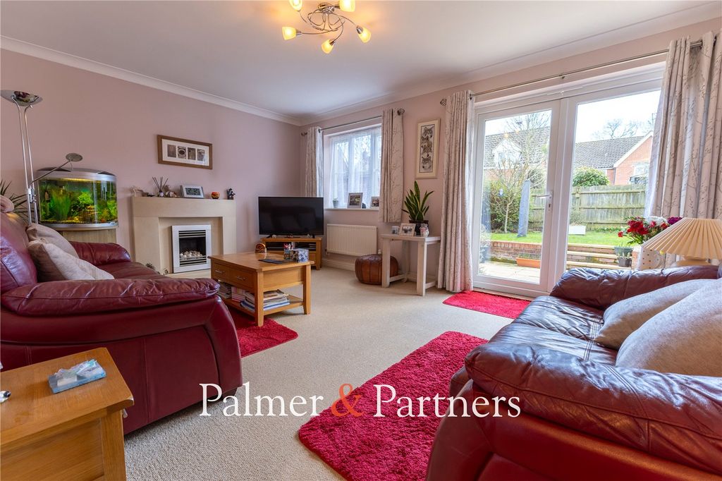 Property photo 3 of 18 Picture No. 05