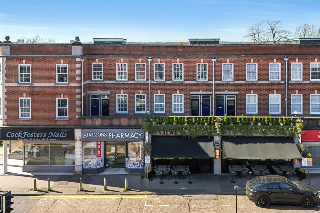 Property photo 1 of 9 Picture No. 11