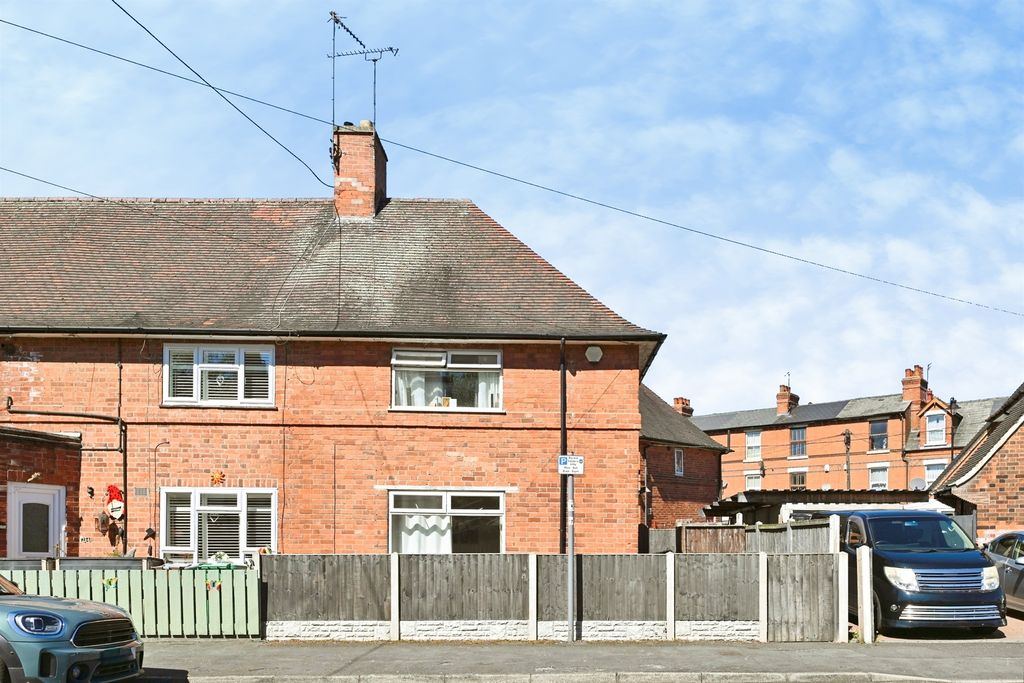 Property photo 1 of 14
