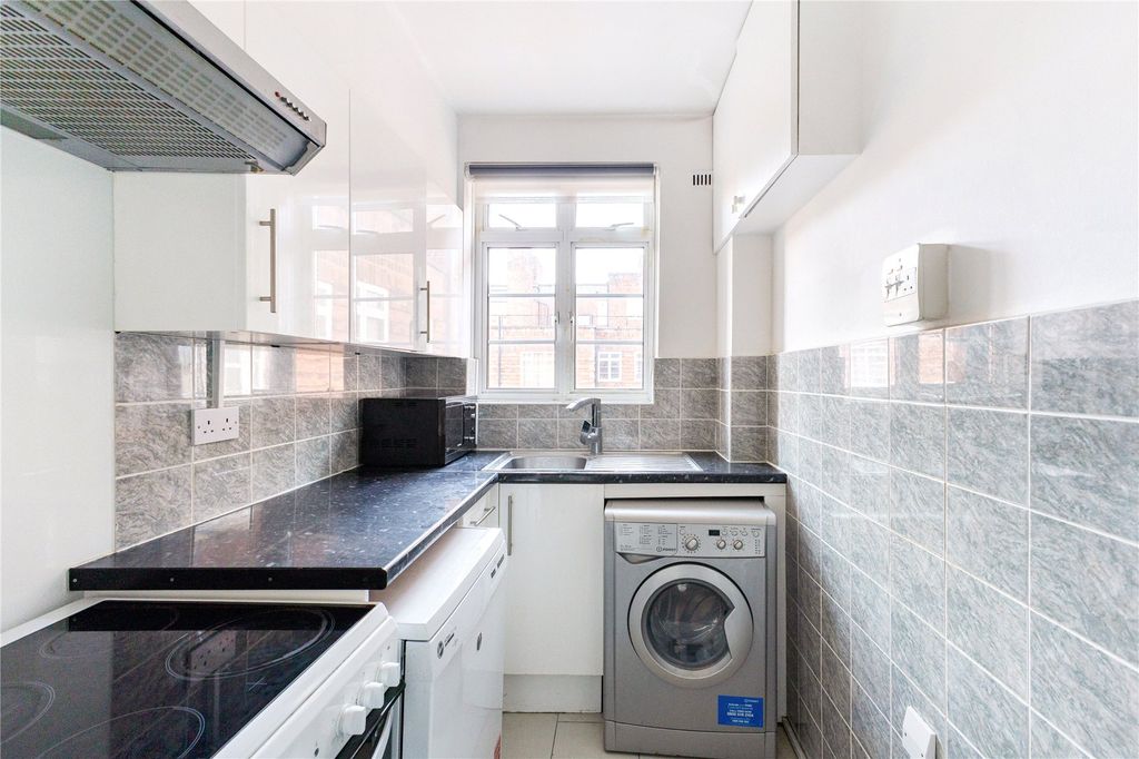 Property photo 3 of 9 Picture No. 10