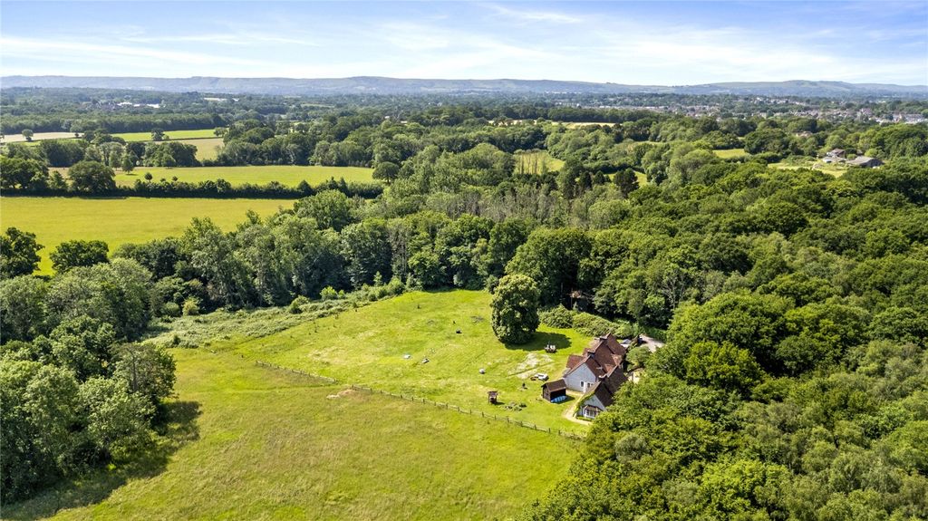 Property photo 1 of 24 Brook Lodge