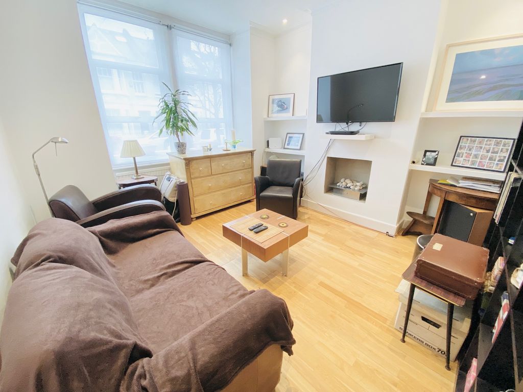 Property photo 2 of 6