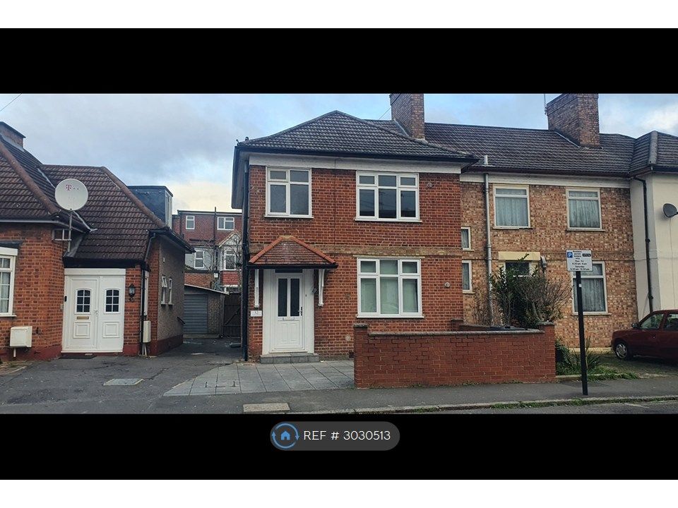 Property photo 1 of 29 Outside Front