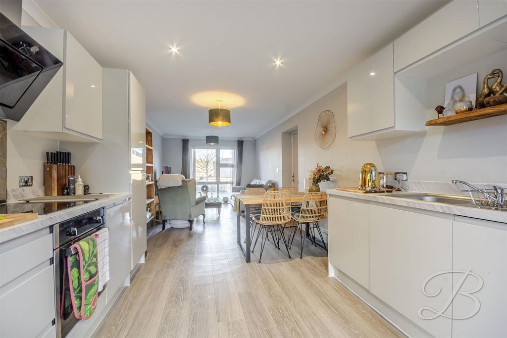 Property photo 2 of 19 Ccltd-11.Jpg