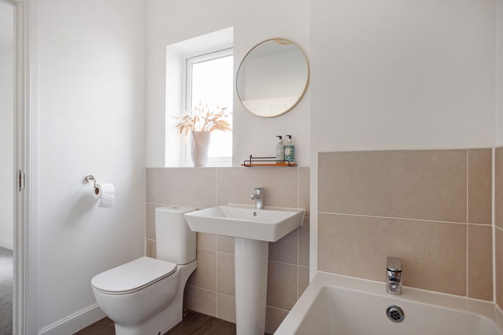 Additional image 22 of 3 bed detached house for salePhiland Lane, Coulsdon CR5