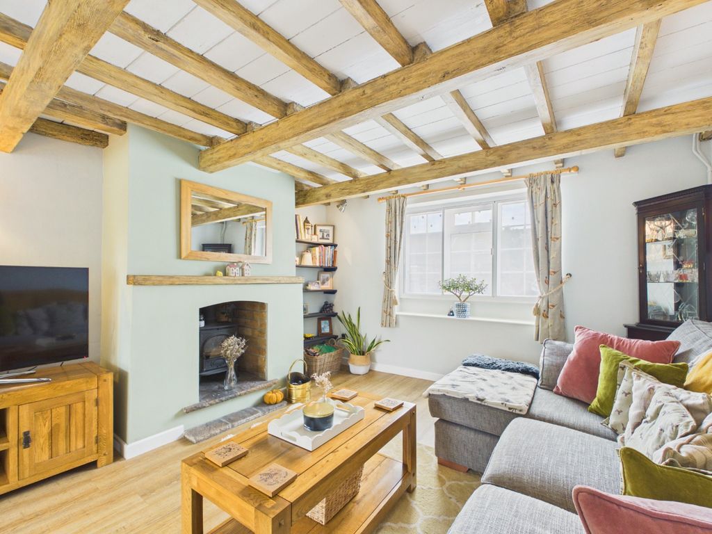 Property photo 2 of 27 5251412