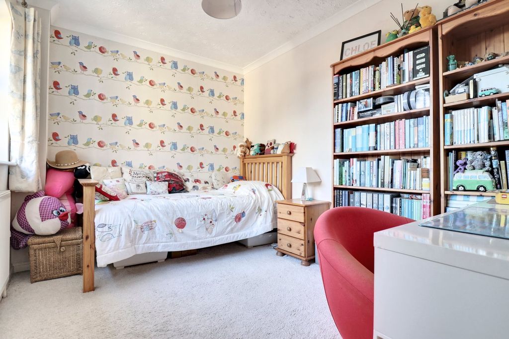 Additional image 19 of 5 bed detached house for saleWyldwood Close, Harlow CM17