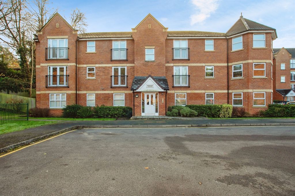 Property photo 1 of 15