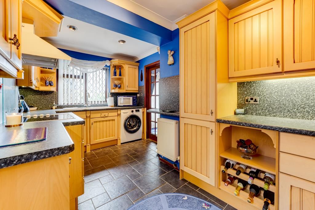 Additional image 5 of 3 bed detached house for saleNN16, Bramble Close, Kettering