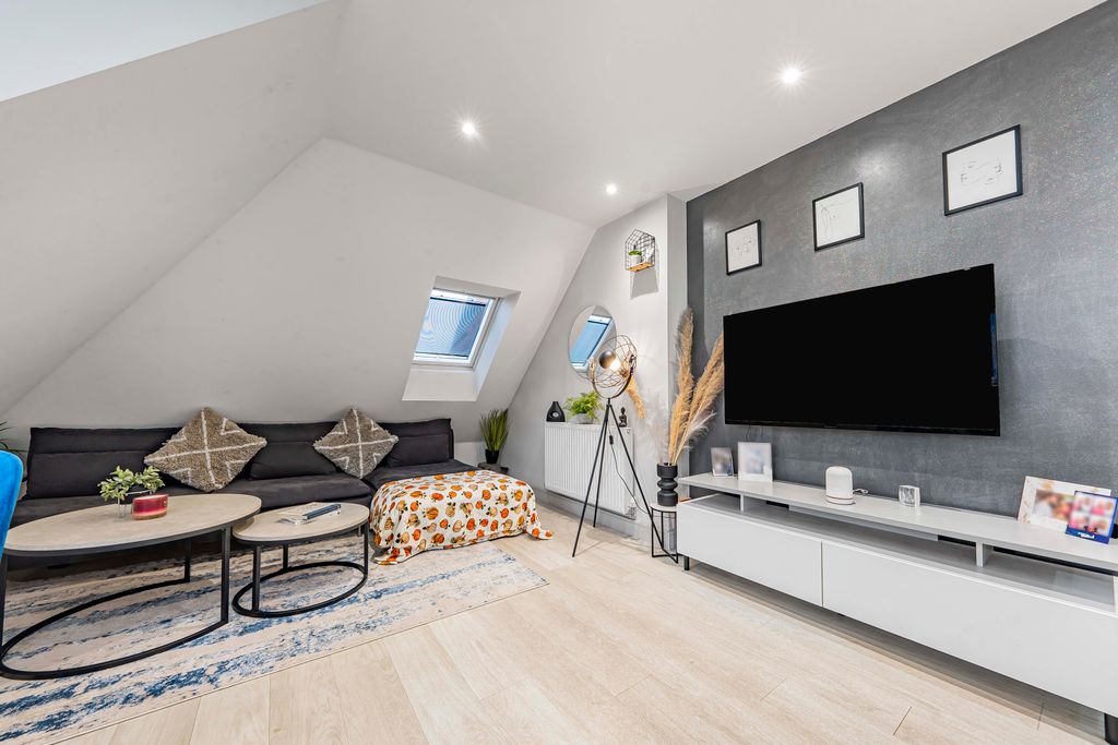 Property photo 2 of 13 Photo Jan 15 2026, 2 54 57 Pm