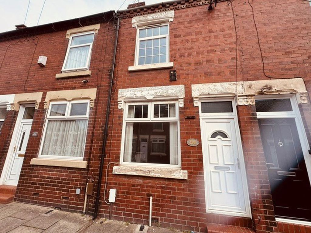Property photo 2 of 15 External