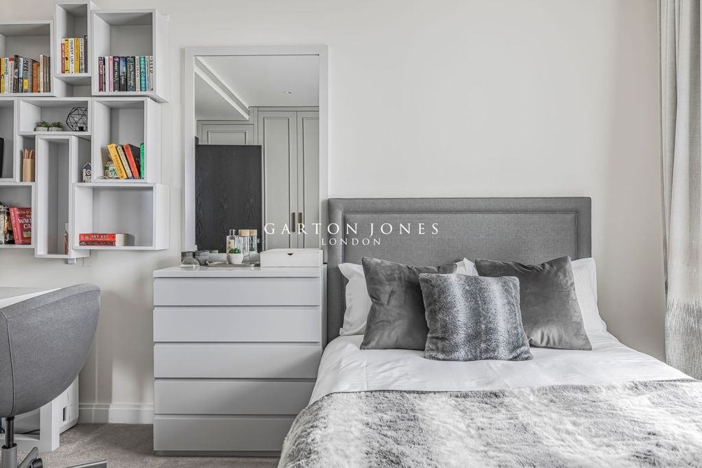 Additional image 20 of 3 bed flat for saleValetta House, 366 Queenstown Road, London SW11