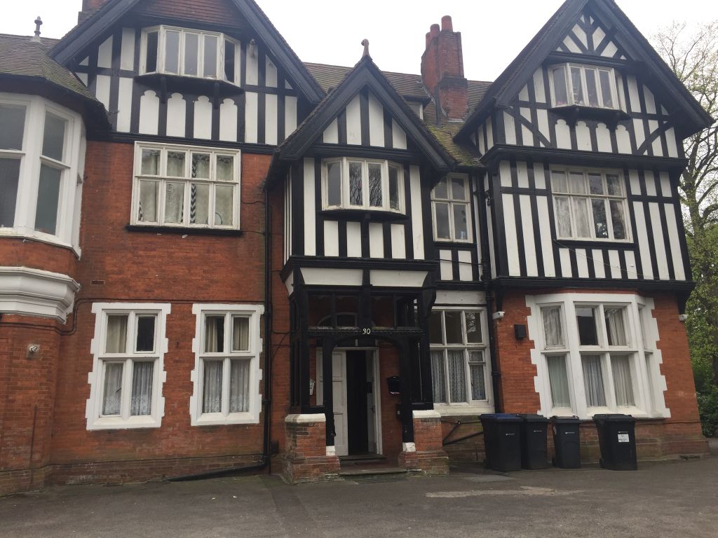 Property photo 1 of 12