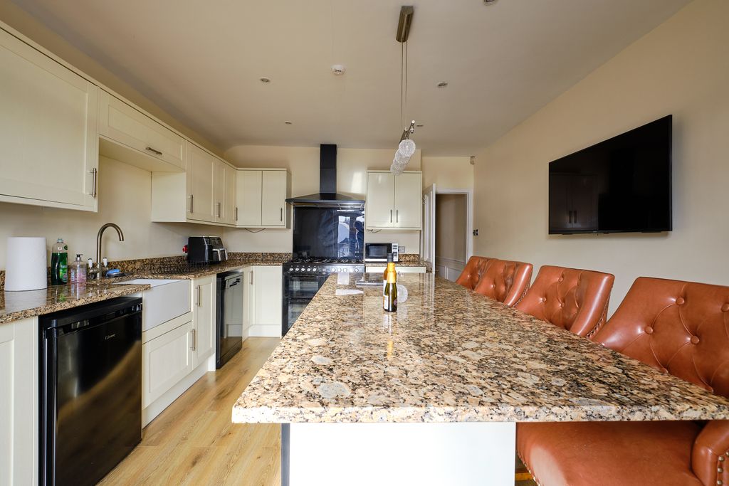 Property photo 3 of 10 089_Dscf2621