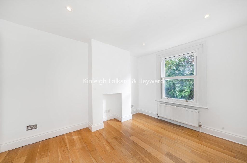 Property photo 3 of 7 74c92Dd6-70B0-457E-B