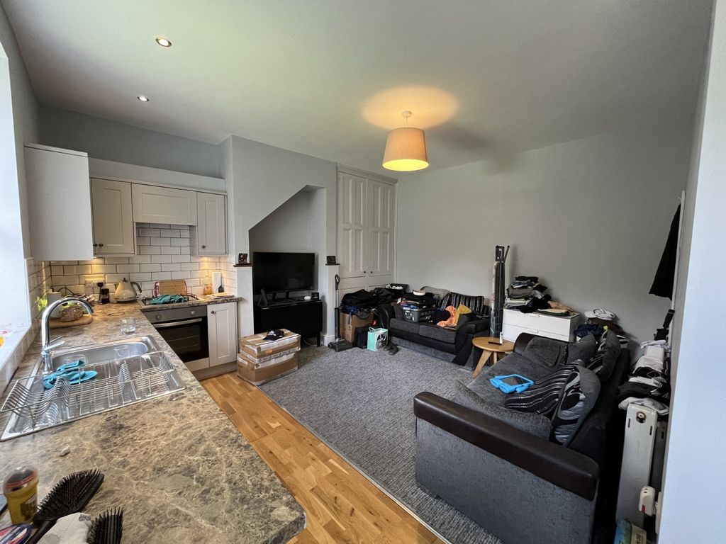 Property photo 2 of 7 Picture No. 05