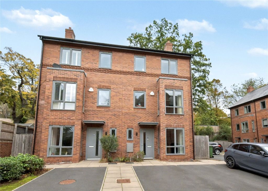 Property photo 1 of 22 Picture No. 24