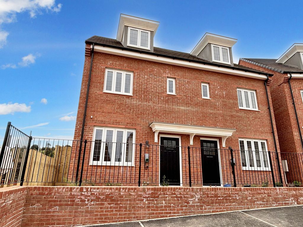 Property photo 1 of 13 Exterior