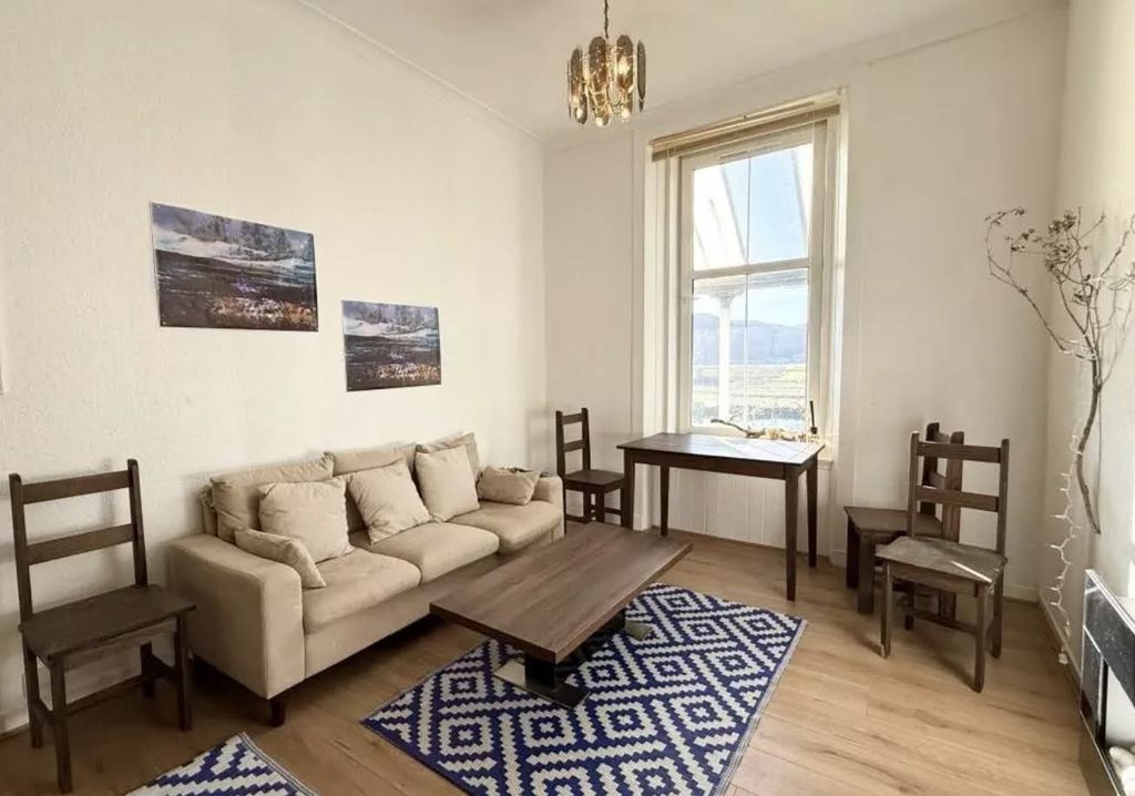 Property photo 2 of 13 2