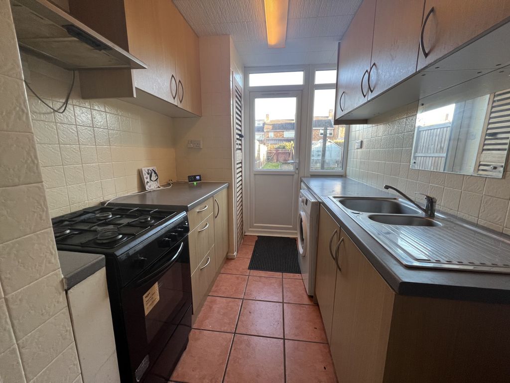 Property photo 3 of 9 2850-Hr-8.Jpg