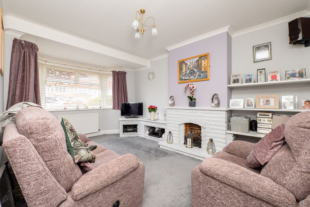 Property photo 2 of 11 Picture No. 04