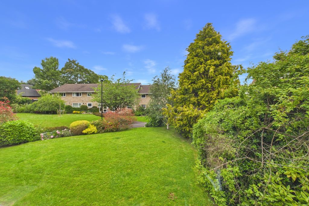 Additional image 17 of 2 bed flat for salePingle Head, Millhouses Lane S7