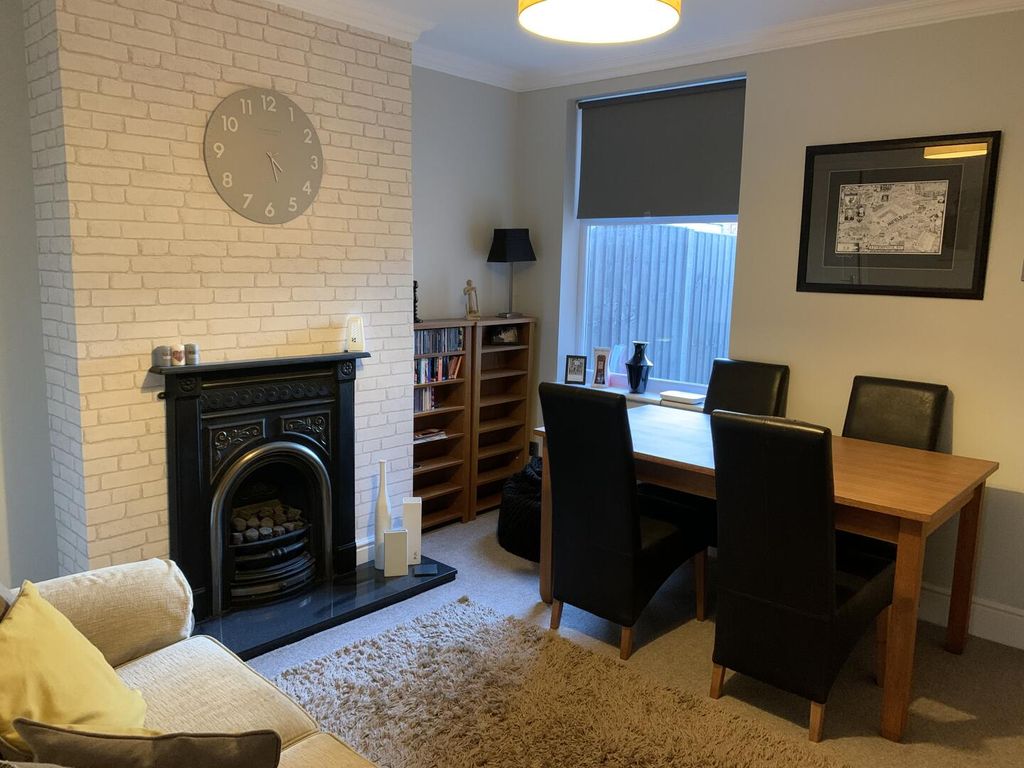 Property photo 3 of 15 Dining Room