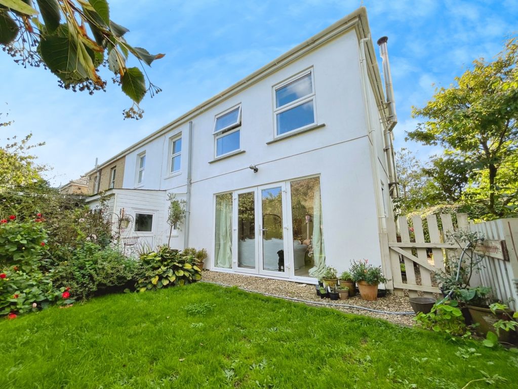 Property photo 1 of 27