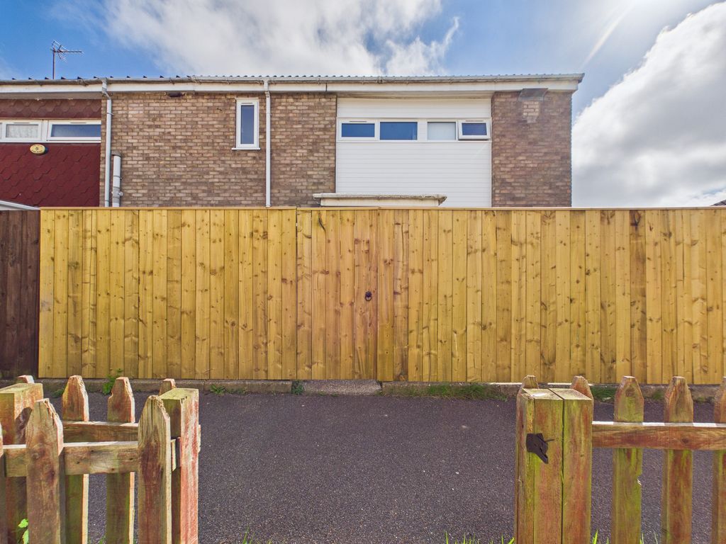 Property photo 3 of 21