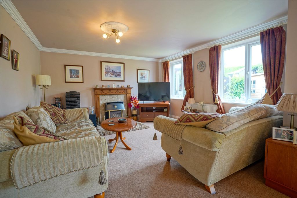 Property photo 2 of 15 Picture No. 07