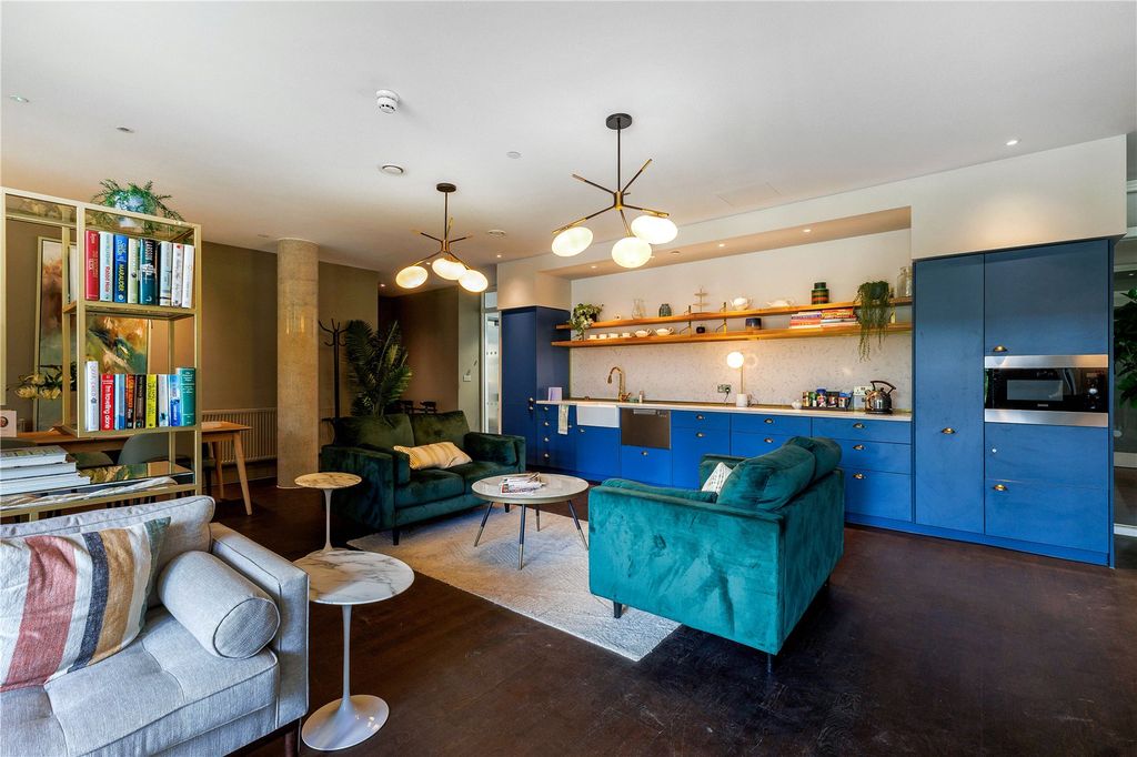 Additional image 14 of 1 bed flat for saleLeyton Road, Harpenden, Hertfordshire AL5