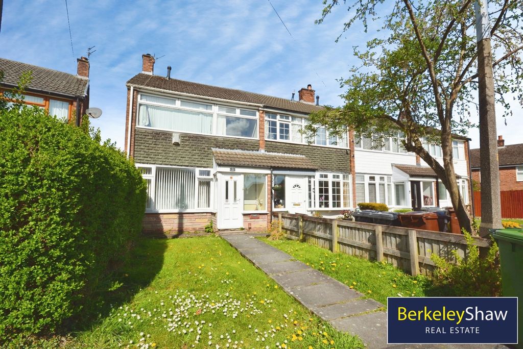 Property photo 1 of 14 External