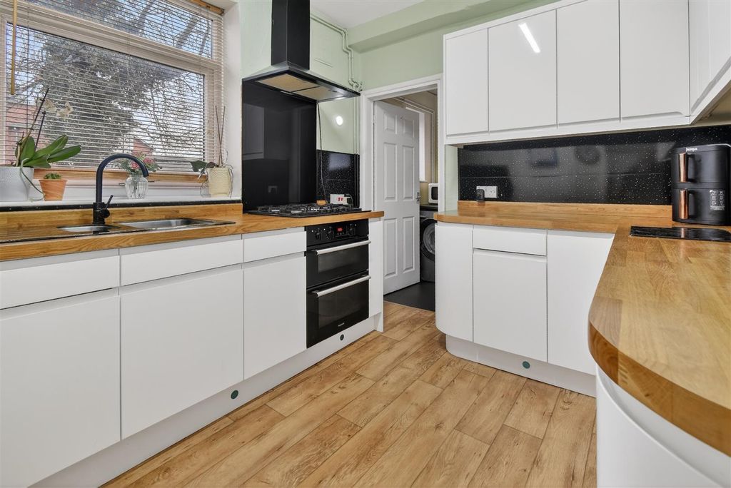 Property photo 3 of 17 Dsc_8256.Jpg